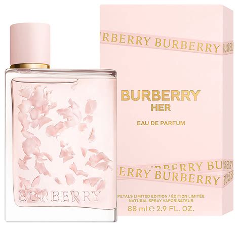 burberry zenski parfem|coco parfemi Burberry her petals.